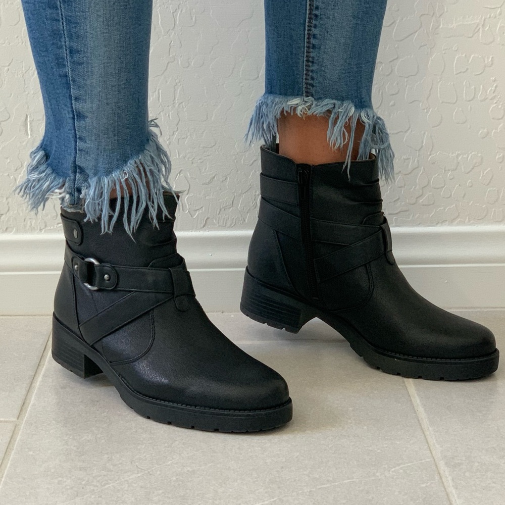 Black Chic Lug Sole Harness Detail Tall Ankle Boot - Picture 7 of 8
